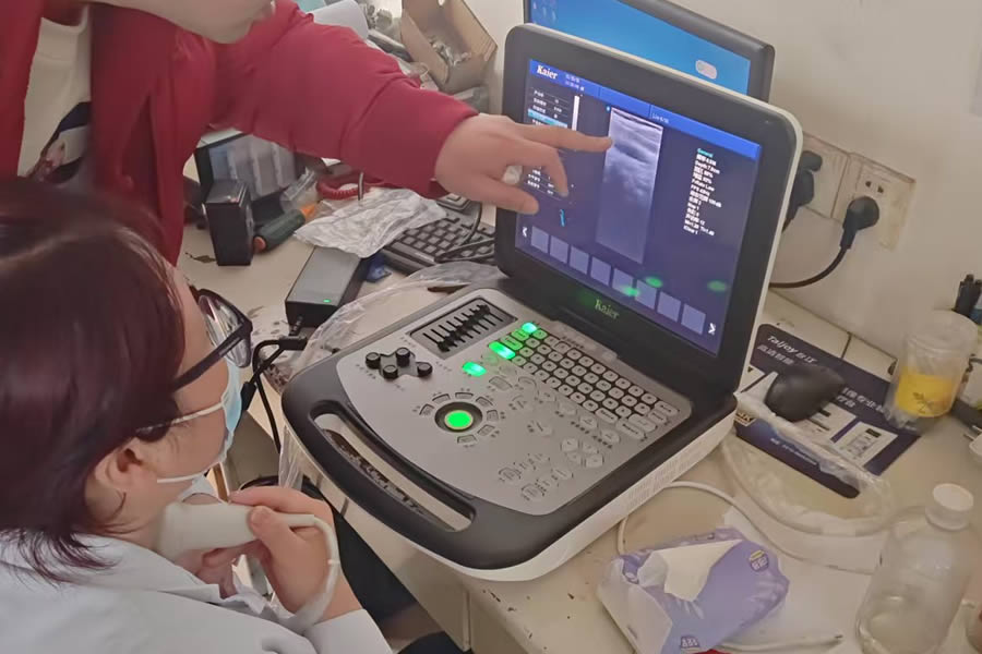 四維彩超機(jī)