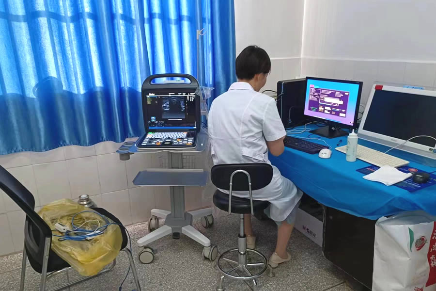 心臟彩超機(jī)